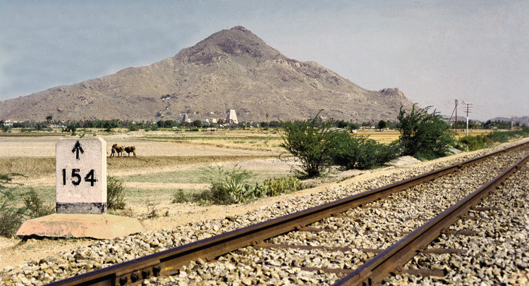23-b-arunachala--view-from-train
