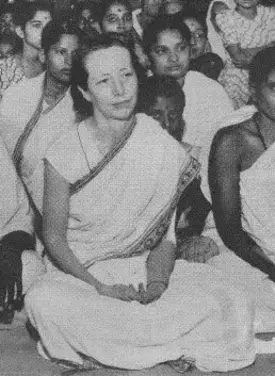Thelma with devotees