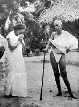 Bhagavan with Eleanor Noyes Bhagavan with Eleanor Noyes