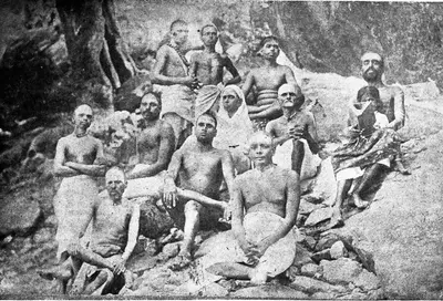 Eswara Sw in front of Mother Alagamma, Bhagavan behind her